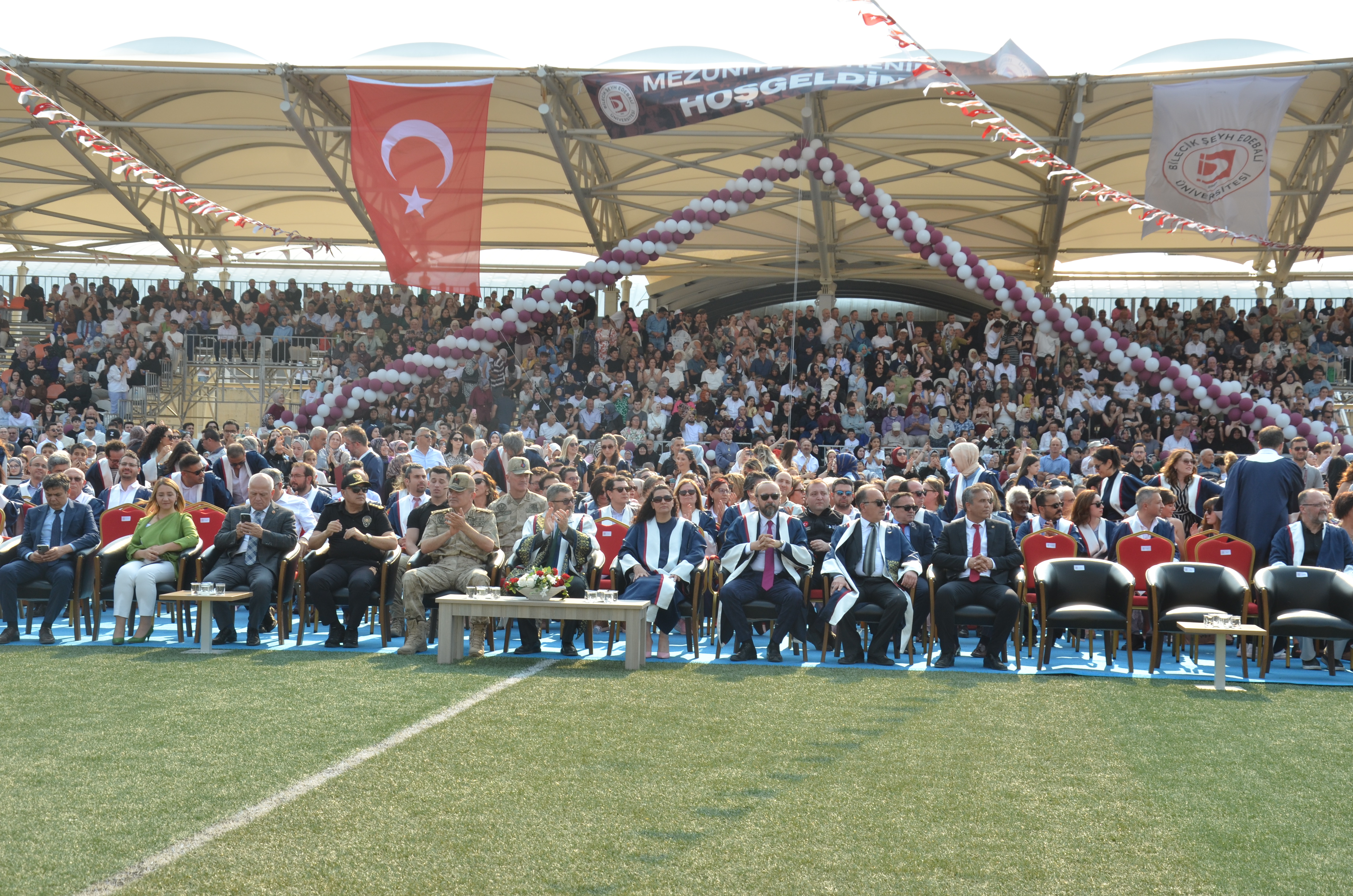bseude-mezuniyet-coskusu-2-001.jpg