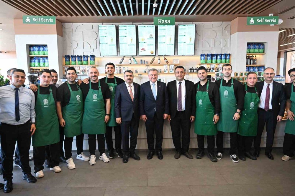 "Dr. Sadık Ahmet Gençlik Ve Spor Merkezi" Hizmete Açıldı