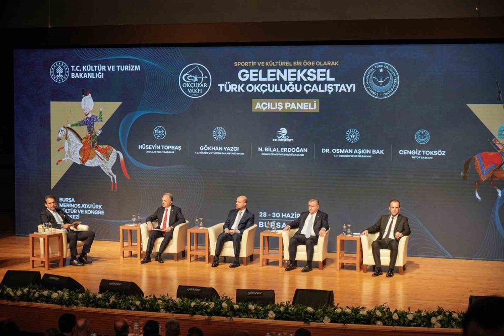 ’Geleneksel Türk Okçuluğu Çalıştayı’ Düzenlendi