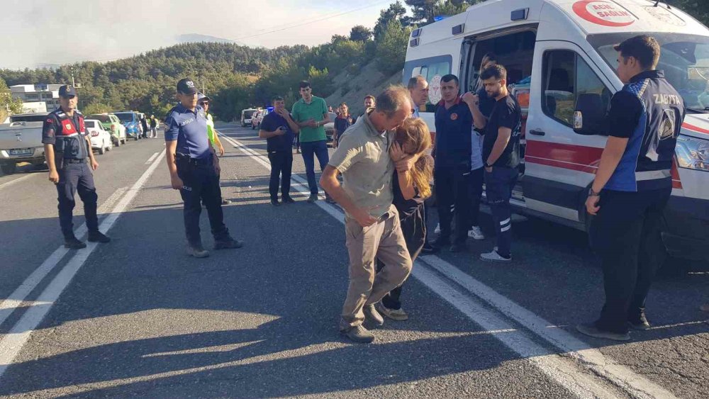 Traktörün devrilmesi sonucu hayatını kaybetti