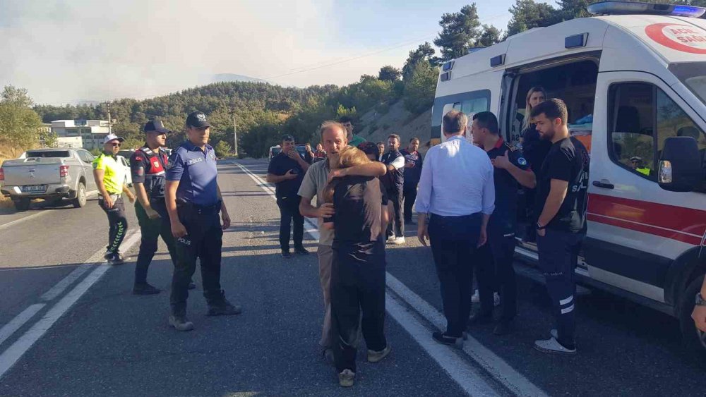 Traktörün devrilmesi sonucu hayatını kaybetti