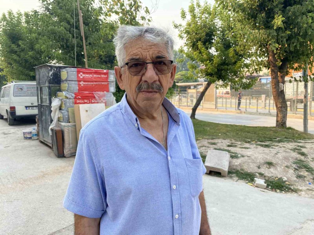 Yangın Dumanı Ve Koku Vatandaşı Telaşlandırdı