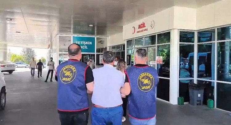 Çanta İçerisinde Ölü Bulunan Bebeğin Failleri 20 Sene Sonra Yakalandı