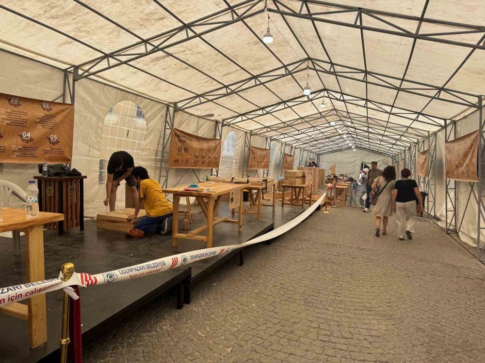 Ahşap Kursiyerlerin El Emeği Festivalde Sergileniyor