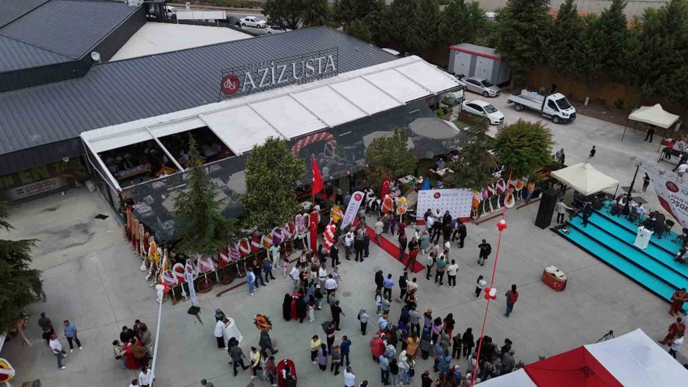 Fabrikada Çıkan Yangın Kontrol Altına Alındı: 6 İşçi Dumandan Etkilendi