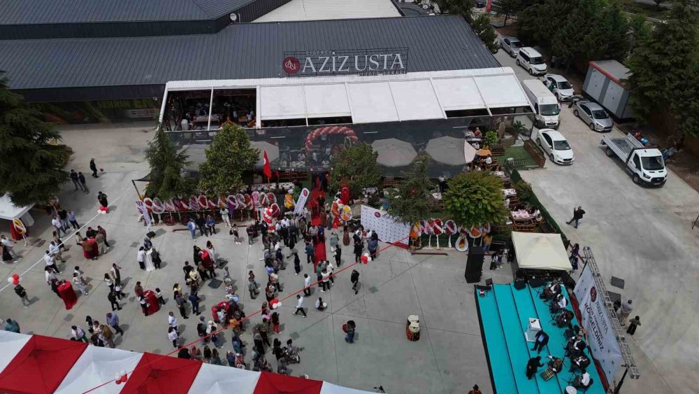 Fabrikada Çıkan Yangın Kontrol Altına Alındı: 6 İşçi Dumandan Etkilendi