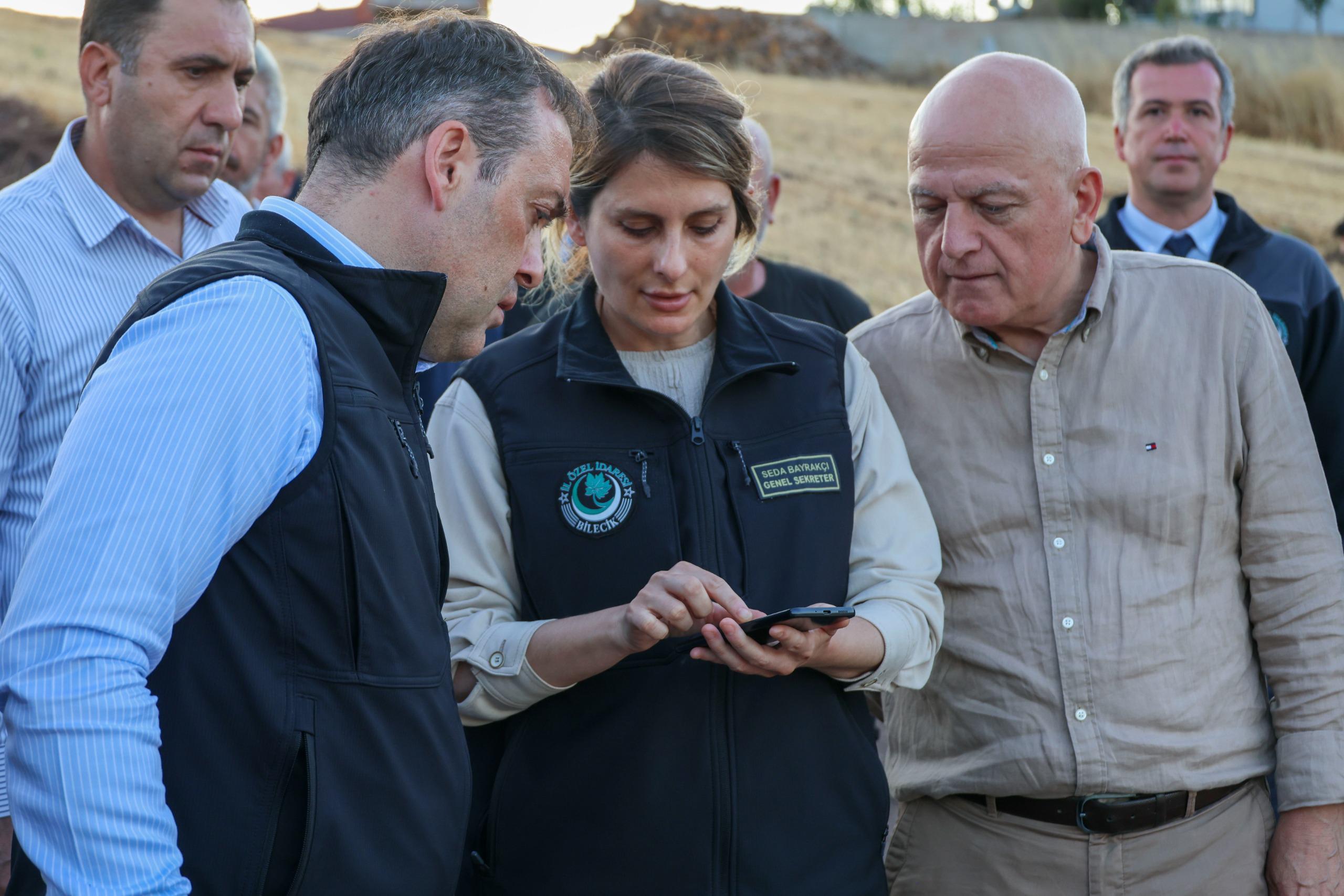 konteyner-yerlesim-alanlari-kuruluyor2.jpg
