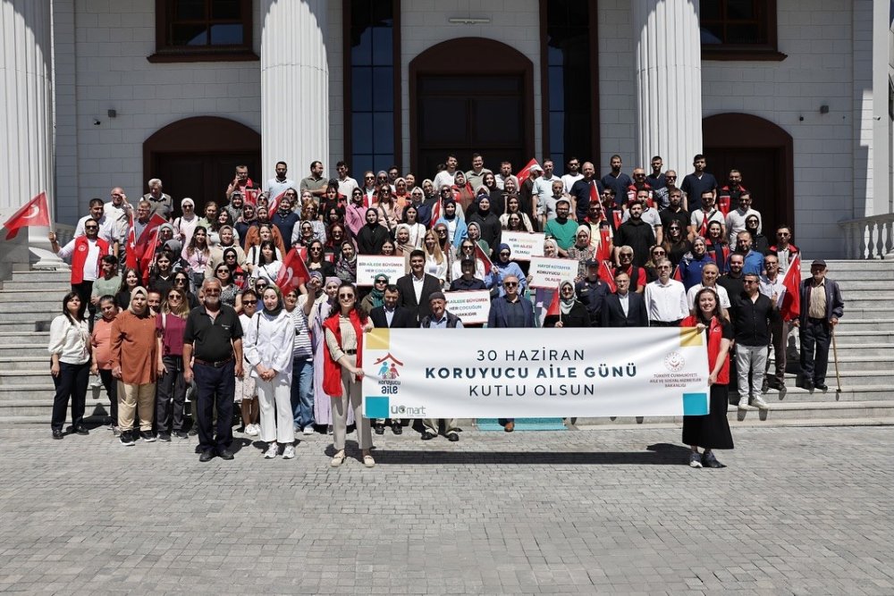 ’Koruyucu Aile Yürüyüşü’ne Yoğun Katılım
