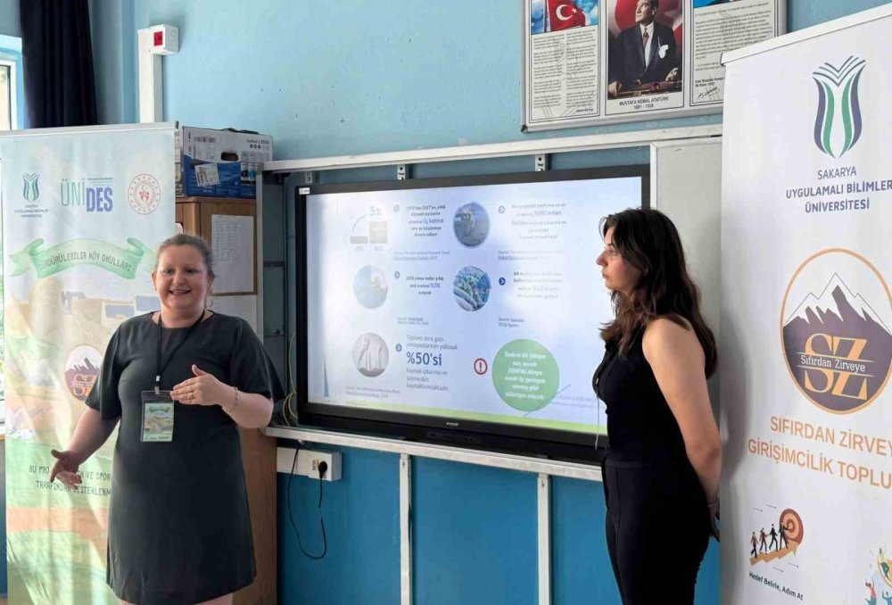 Öğrencilerinden Sürdürülebilir Okulların Yaygınlaşması İçin Proje