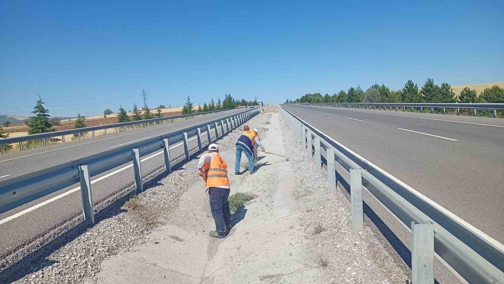 24 Saatlik Yol Bakımı Sürücülerden Tam Not Aldı