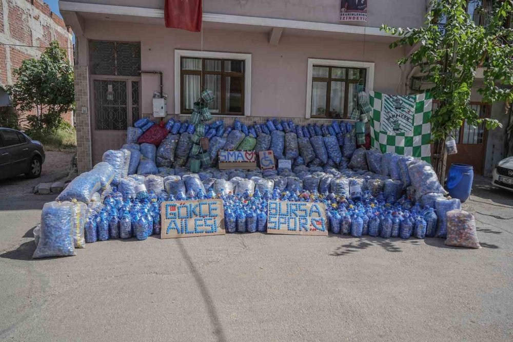 3 Yılda Topladığı 2 Milyon Kapakla İhtiyaç Sahiplerine Destek Oldu
