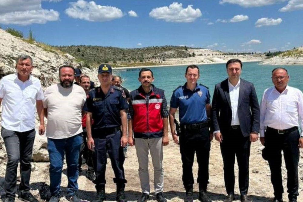 38 Bin Yavru Sazan Bırakıldı