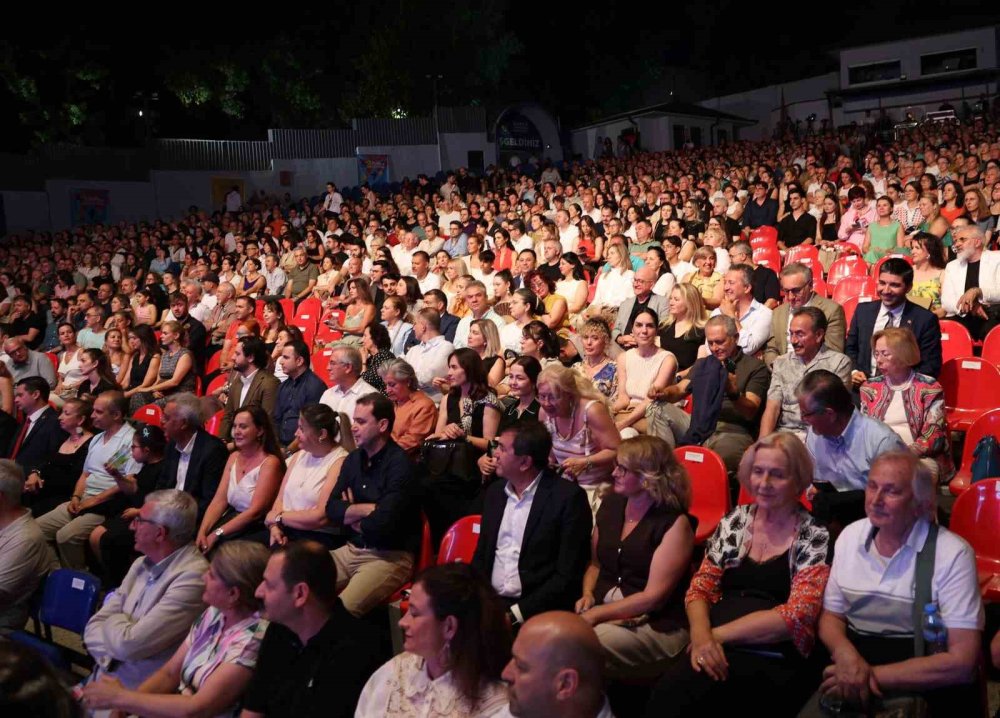 63. Uluslararası Bursa Festivali Başladı