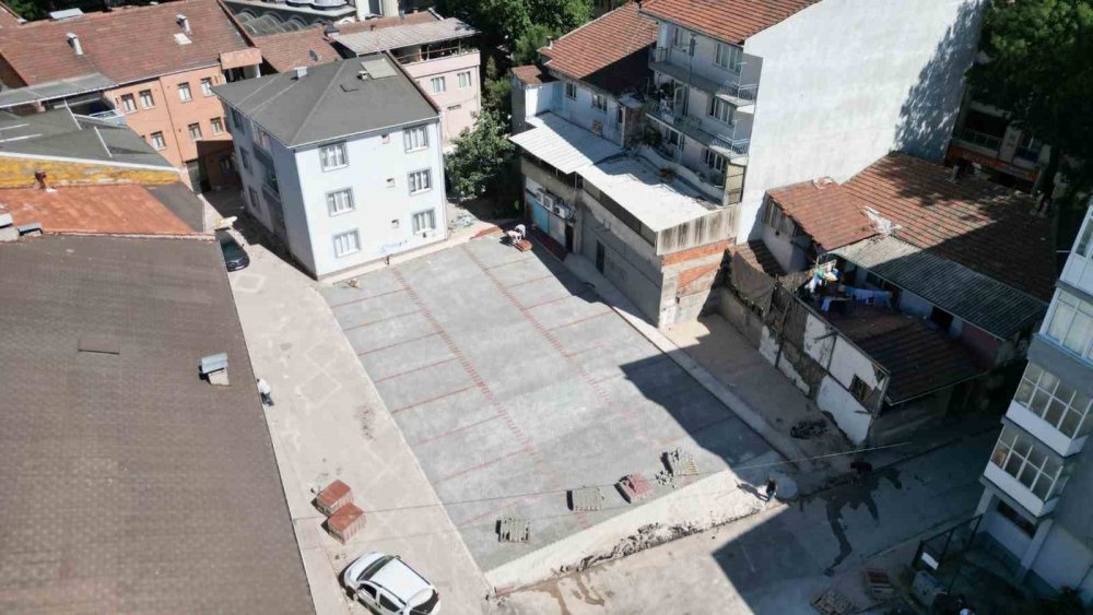 Kamulaştırılan Alanlar Otoparka Dönüşüyor