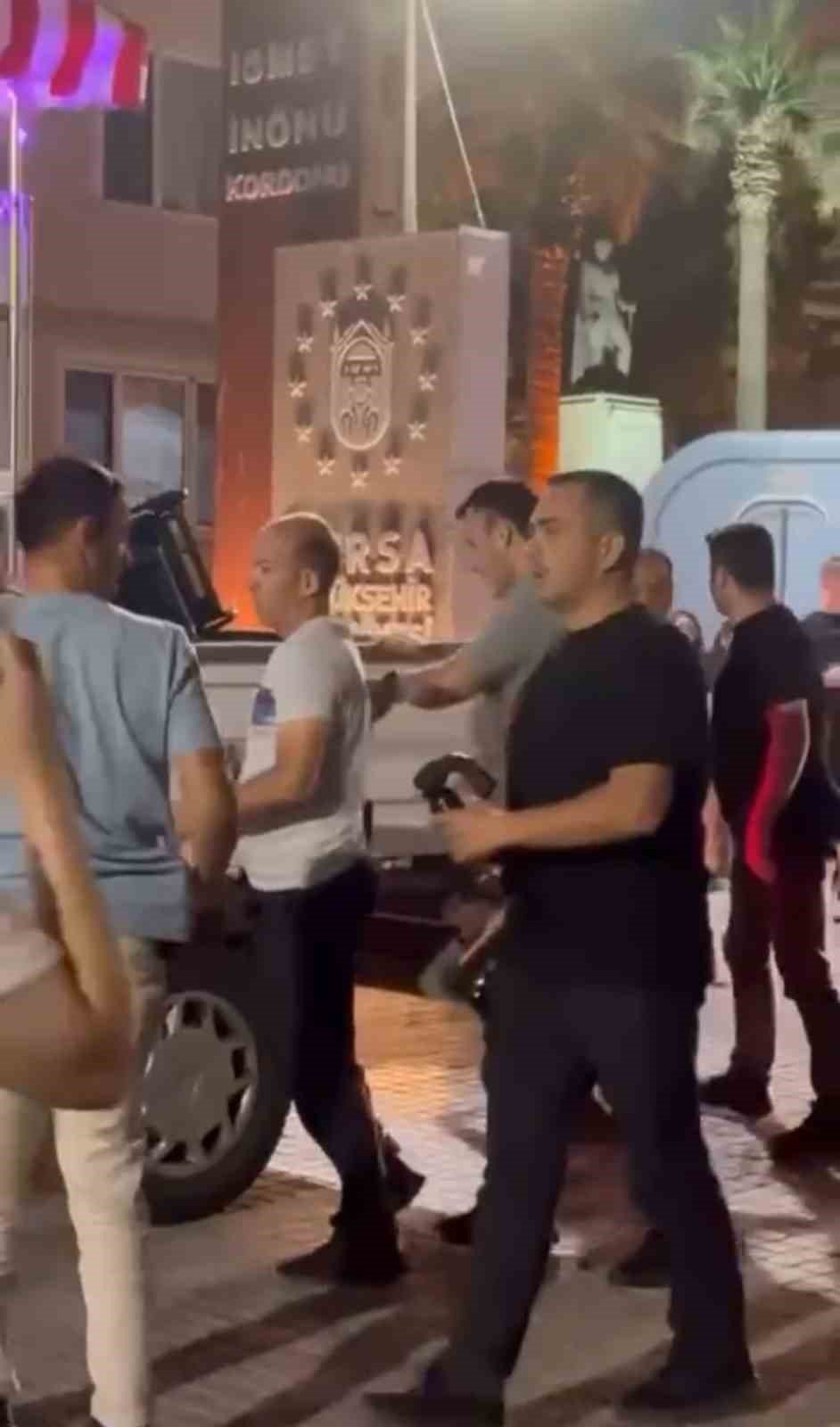 Seyyar Satıcılar İle Zabıta Arasında Gerginlik