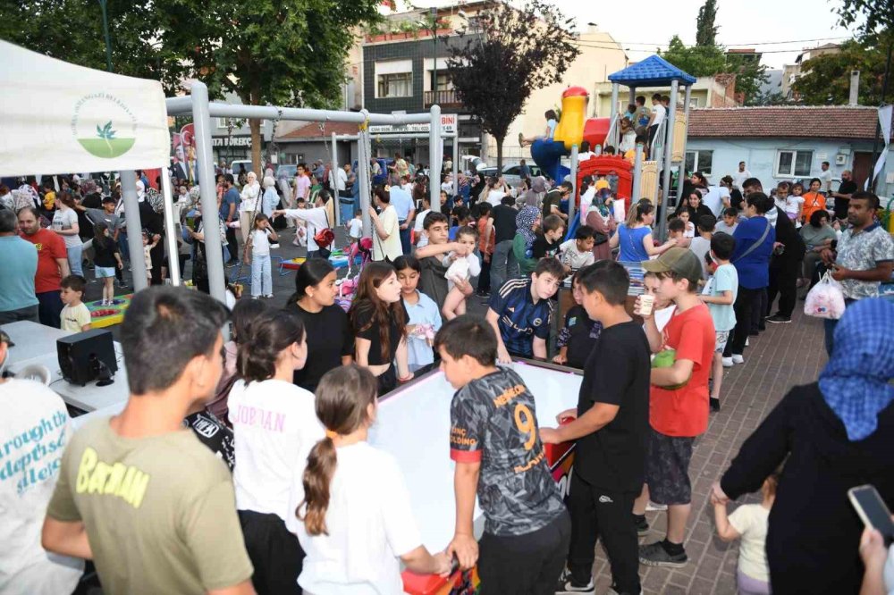 Yaz Coşkusu Semtlere Taşınıyor