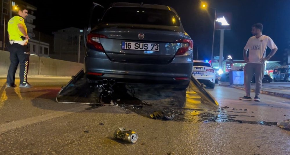 Alkollü Sürücü Makas Atarken Kaza Yaptı