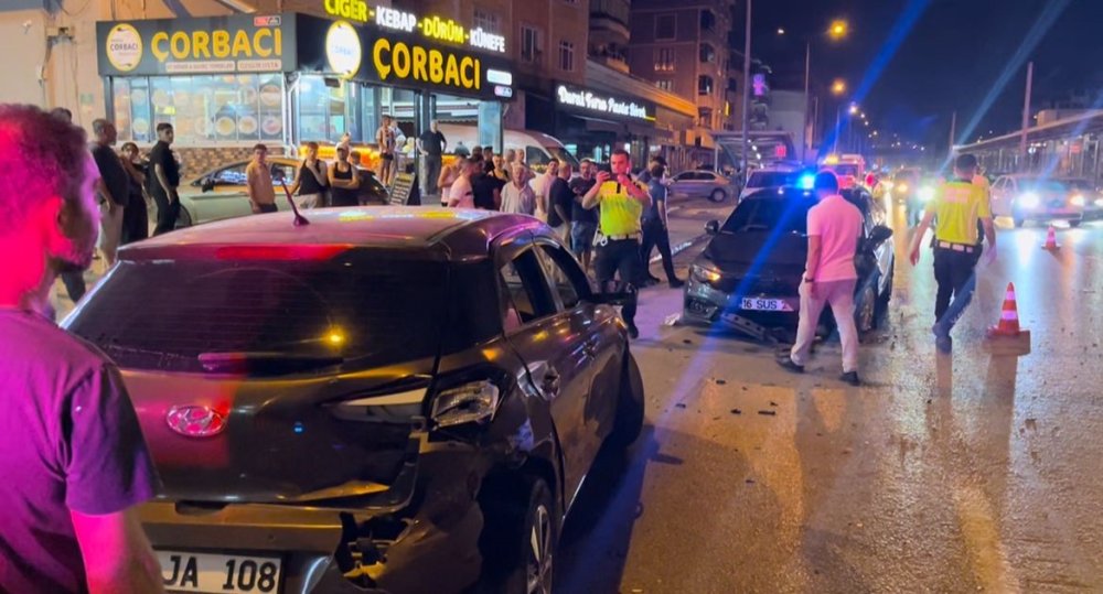 Alkollü Sürücü Makas Atarken Kaza Yaptı