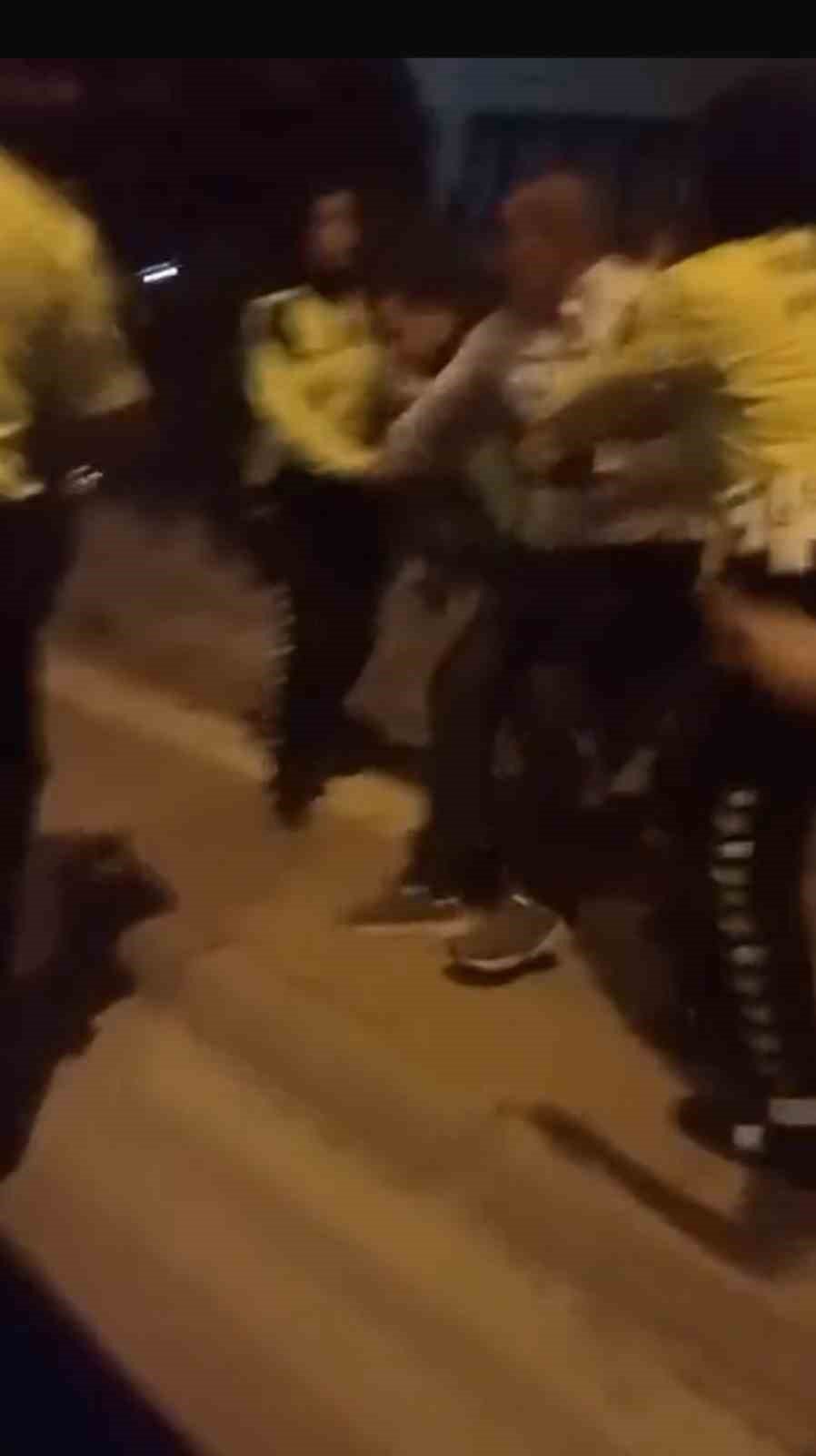 Ehliyetsiz Sürücüye Ceza Kesildi, Babası Olay Çıkardı