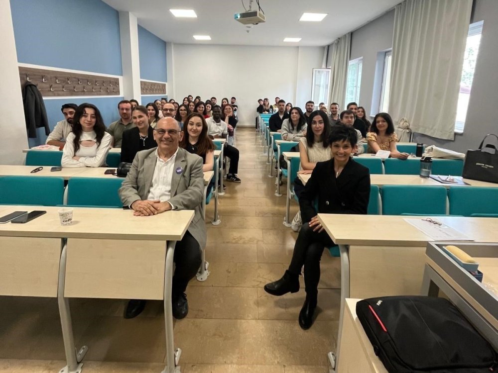"İç Denetim Seminerleri Dersi" İibf Öğrencilerini Sektörle Buluşturdu