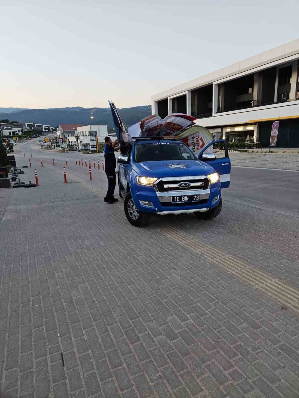İzinsiz Afişlere Geçit Yok