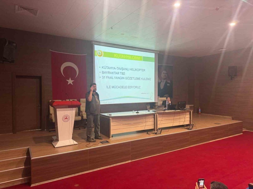 Muhtarlara Ve Biçerdöver Sahiplerine Yangınla Mücadele Eğitimi