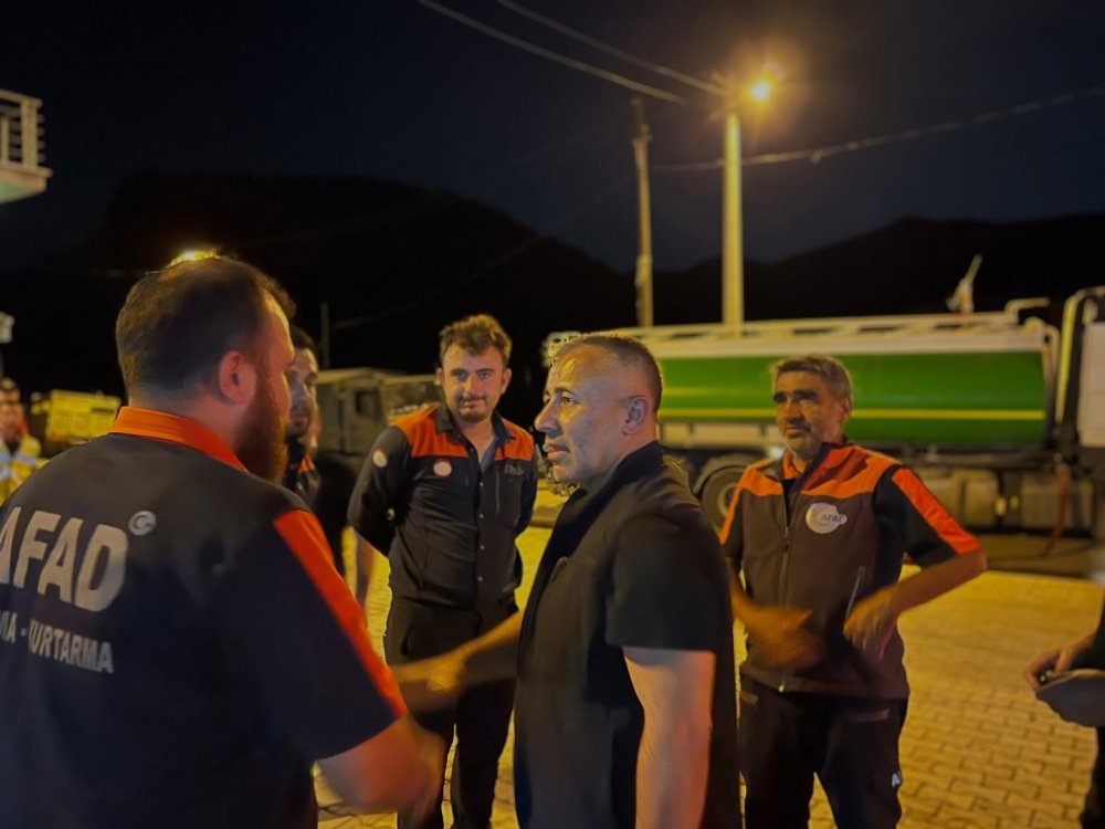 Başkan Yıldırım, Yangın Bölgesinde İncelemeler Yaptı
