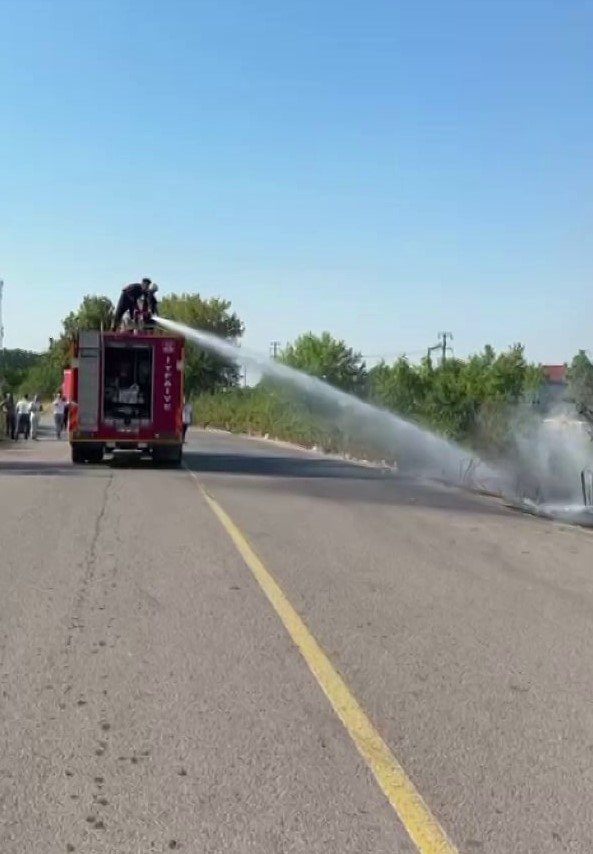 Otluk Alanda Korkutan Yangın!
