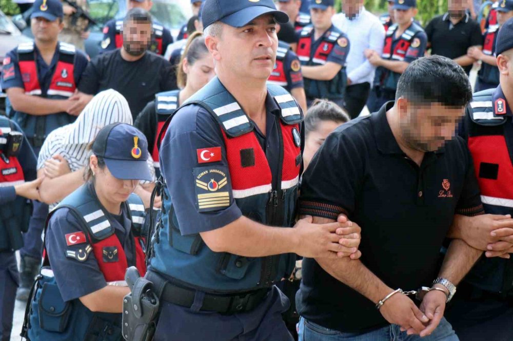 Araç Dolandırıcılığı Operasyonunda 6 Tutuklama
