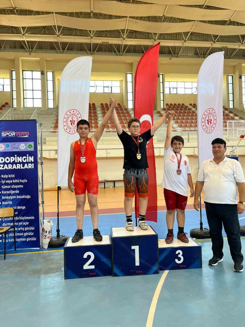 Genç Sporcu, Türkiye 3’üncüsü