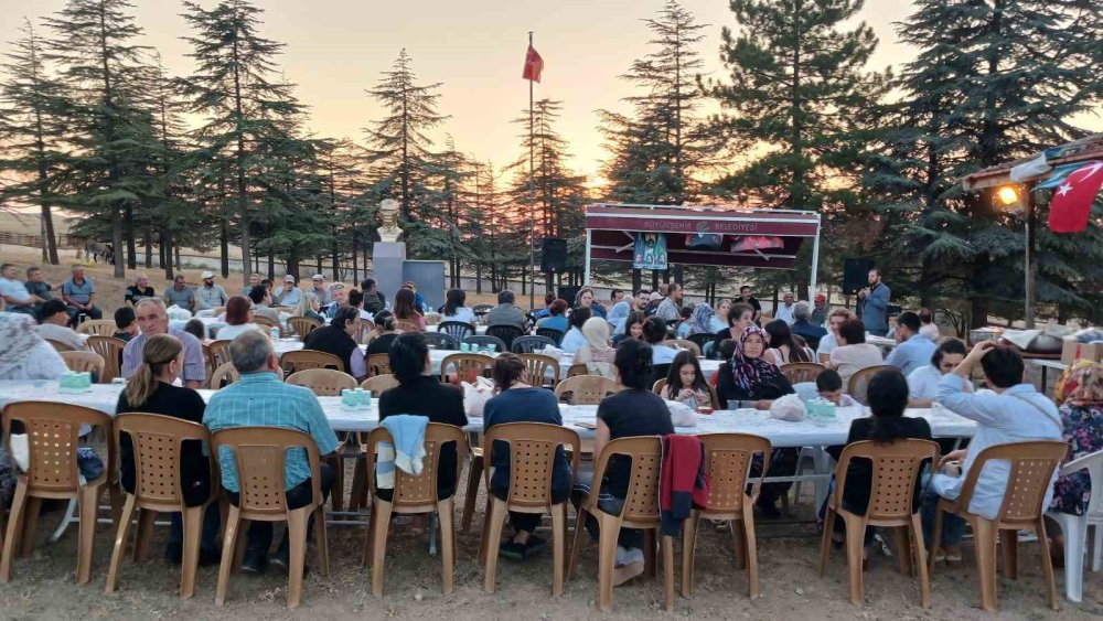 Şehitler İçin Anma Programı