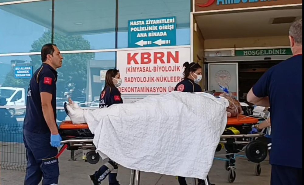 Yaşlı Adam 3. Kattan Düştü!