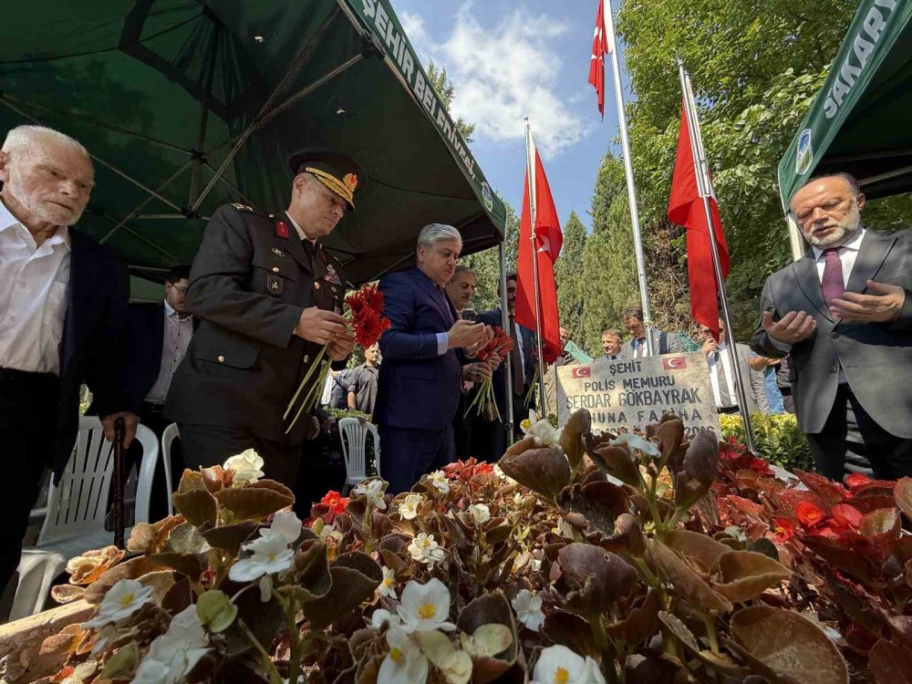 15 Temmuz Şehidi, 9’uncu Yıl Dönümünde Mezarı Başında Anıldı