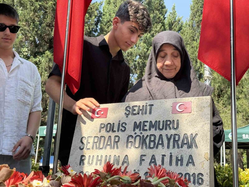 15 Temmuz Şehidi, 9’uncu Yıl Dönümünde Mezarı Başında Anıldı