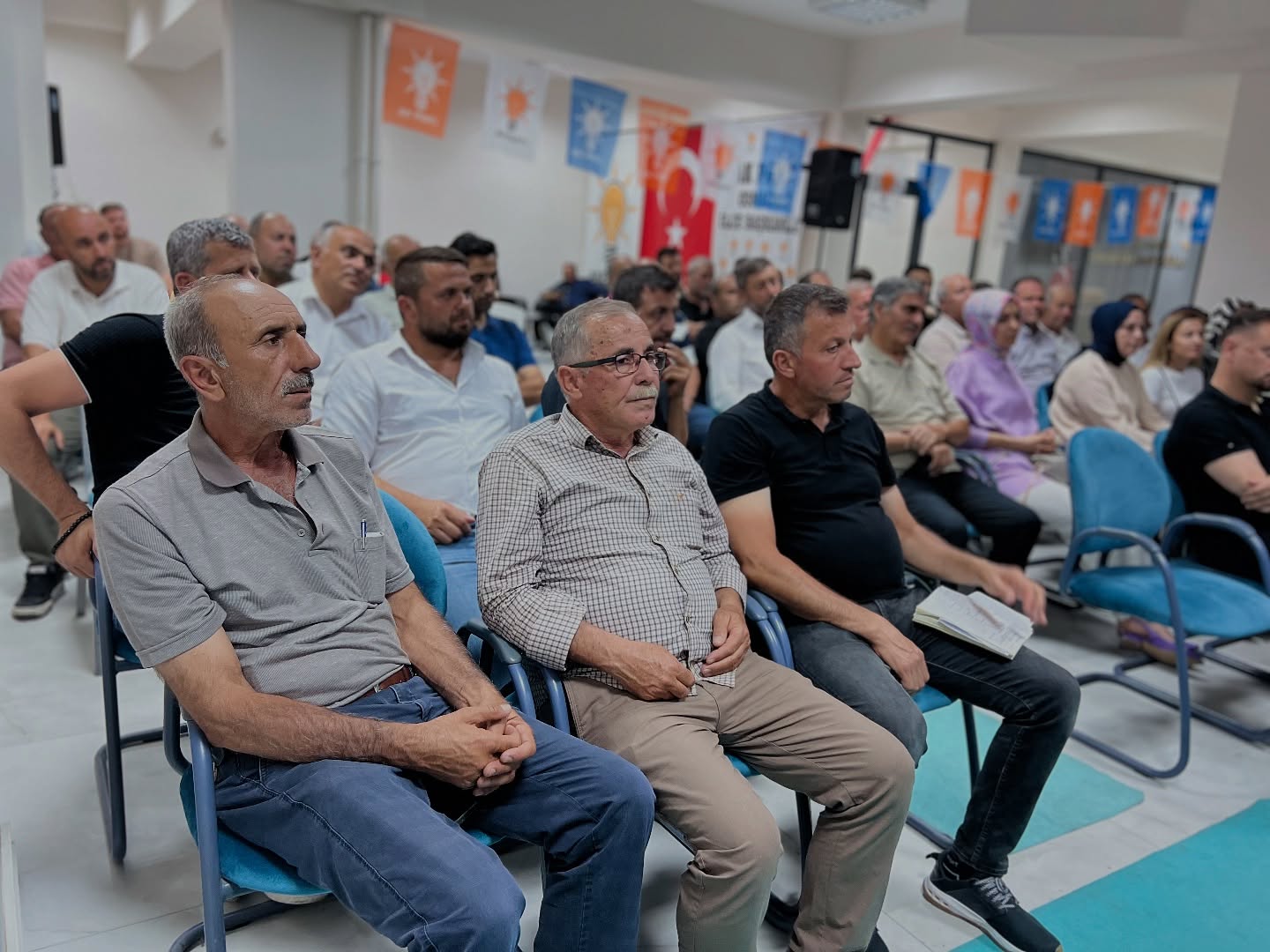 akp2.jpg