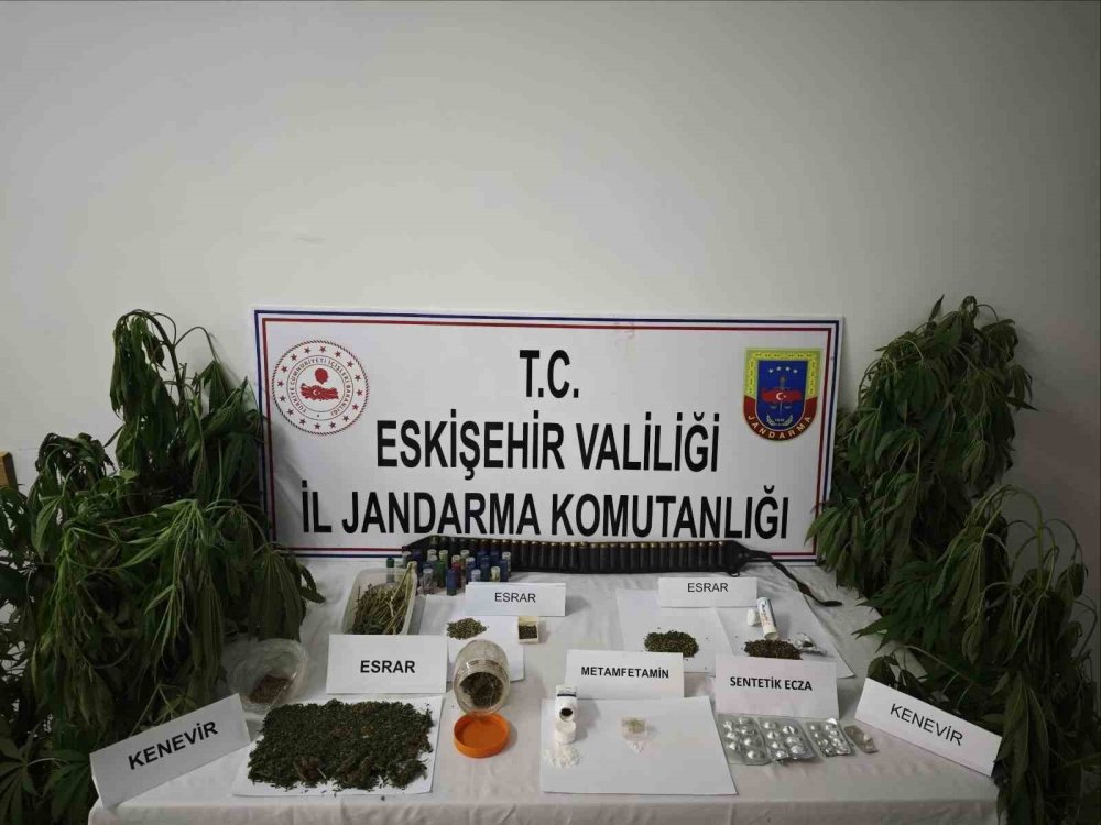 Kenevir Bitkisi Ekimi Yapılan İkamete Operasyon Düzenledi