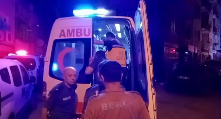 Gece Yarısı Mahalleyi Ayağa Kaldıran Yangın