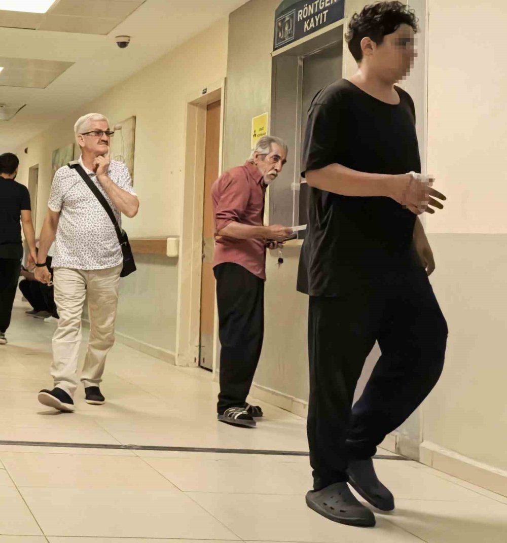 Motosiklet Zincirine Elini Kaptıran Gencin Parmağı Koptu