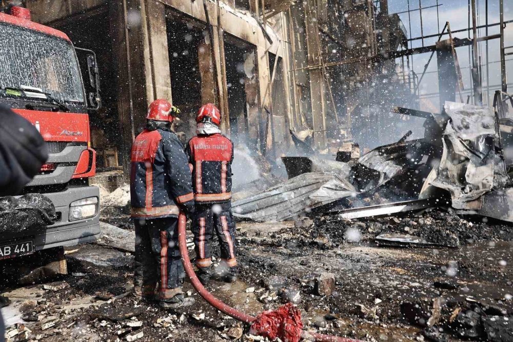 Oba Makarna Fabrikasındaki Patlamada Sanıklar Hakim Karşısına Çıktı
