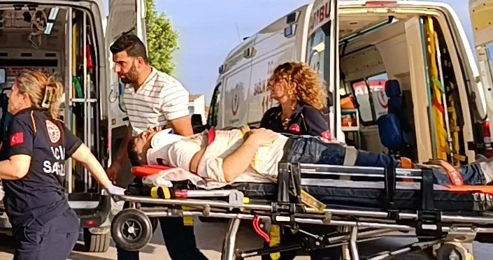 Asansör Boşluğuna Düşen Genç Yaralandı