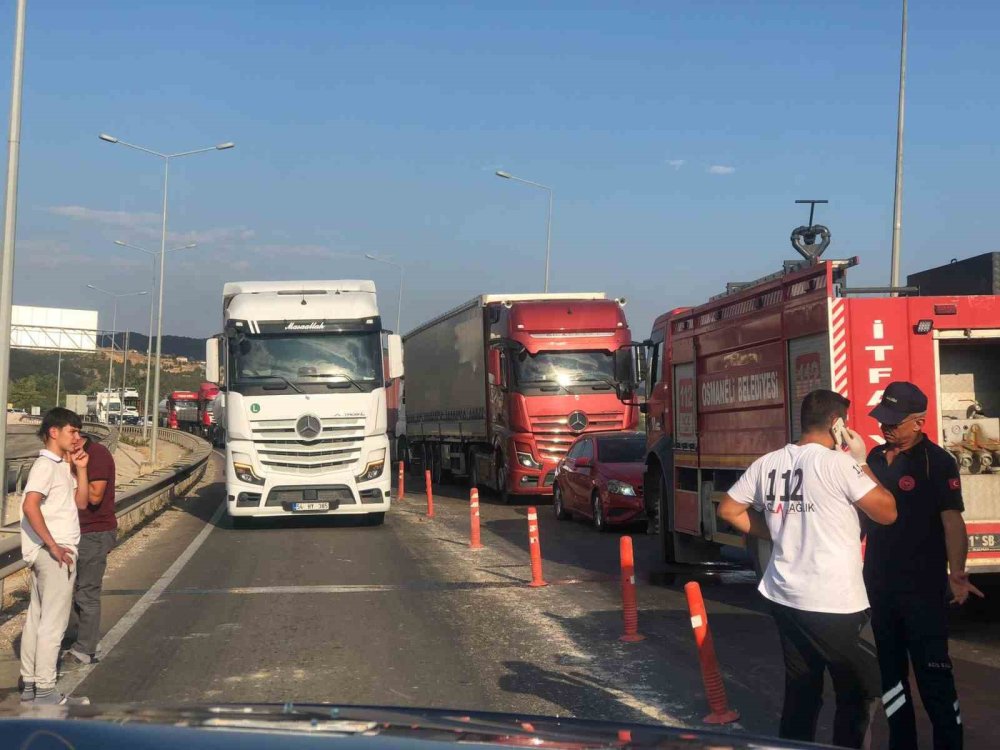 Geyve Belediye Başkanı Yıldız, Bilecik'te Kaza Geçirdi