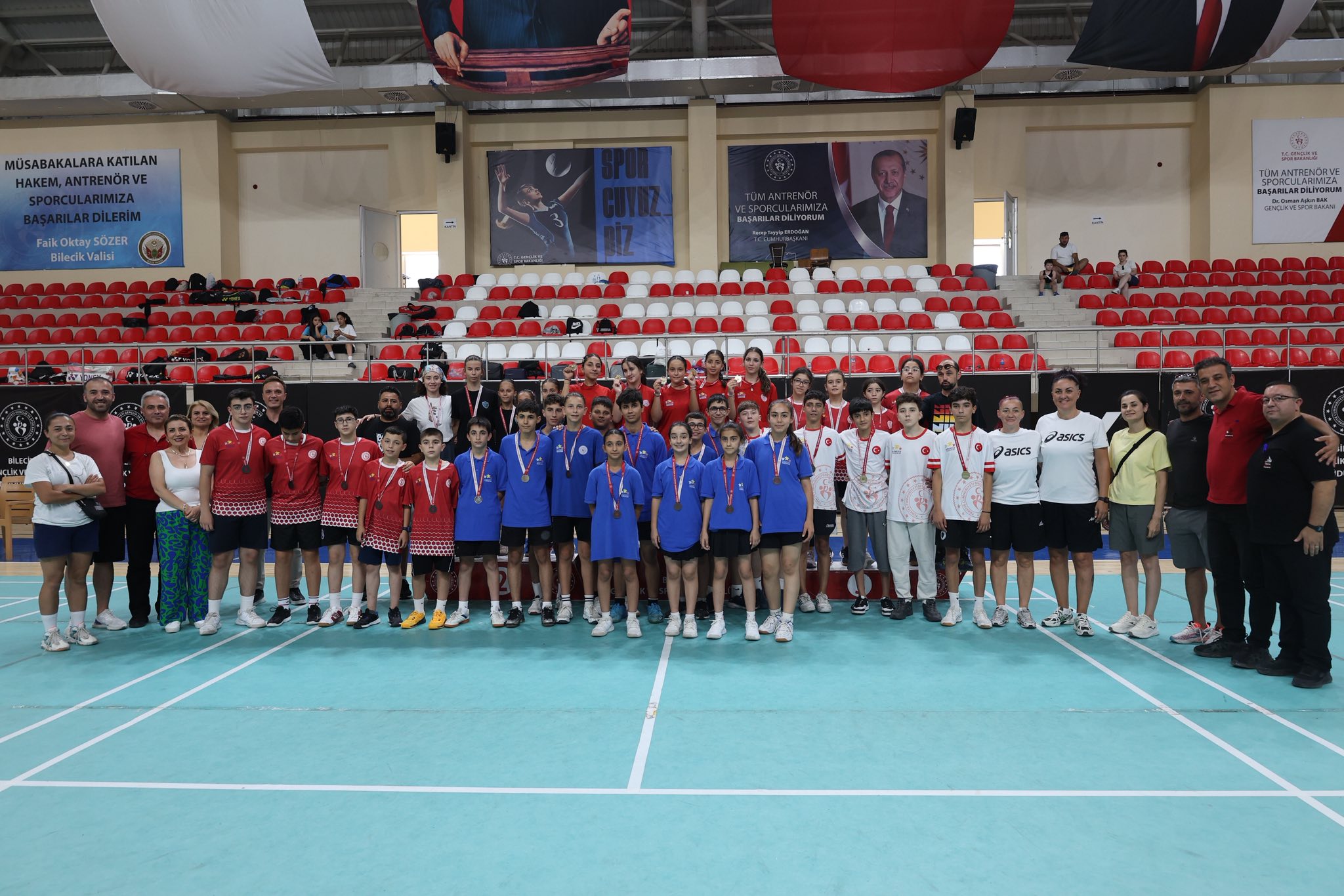 badminton.jpg