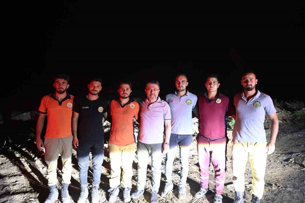 Bakan Yumaklı’dan Yangın Bölgesinde Çalışan Ekiplere Ziyaret