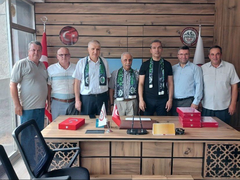 Kayakentliler Derneği’nden Sosyal Dayanışmaya Örnek Faaliyetler