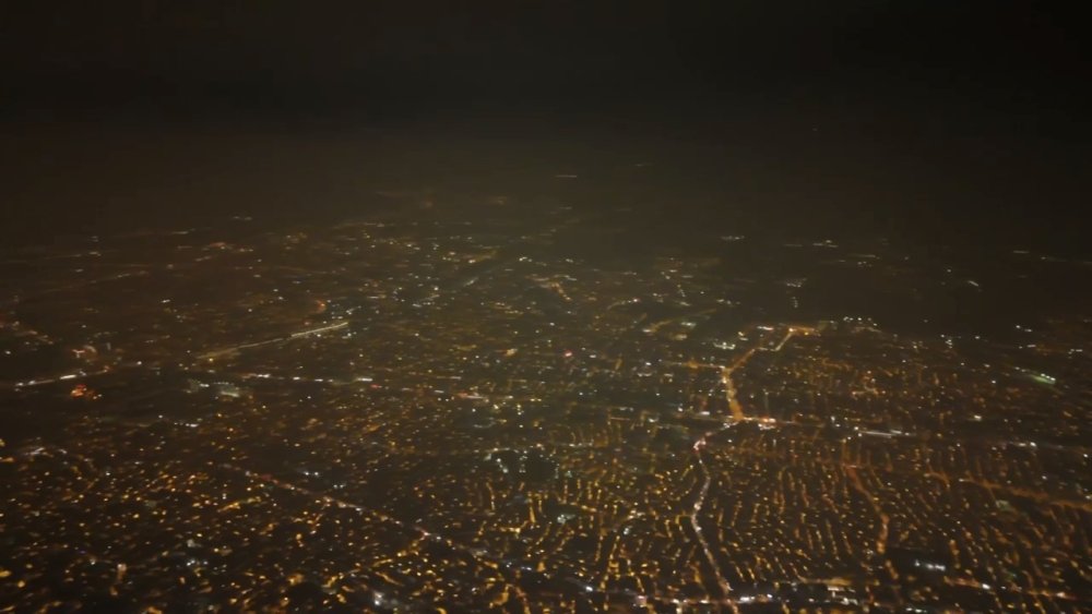 Yangın Külleri Şehirdeki Görüş Mesafesini Düşürdü