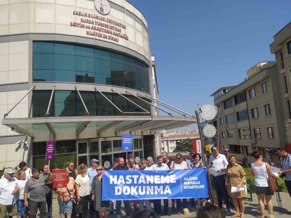 Halk Hastanelerine Sahip Çıkmak İçin Toplandı