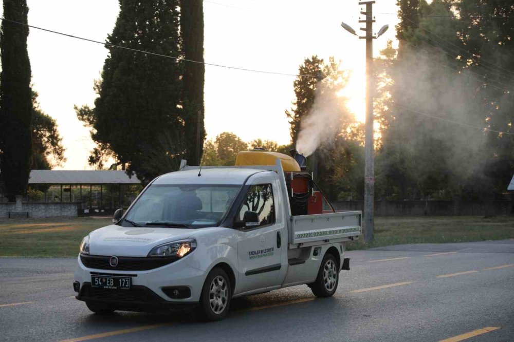 İlaçlama Çalışmaları Titizlikle Sürüyor