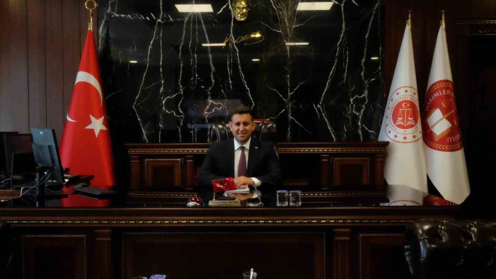 Yeni Cumhuriyet Başsavcısı Göreve Başladı
