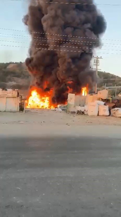 Yine Hurdacı Yangını, Yine Çevre Felaketi