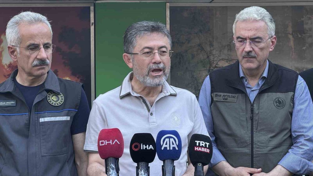 Bakan Yumaklı'dan Yangın Açıklaması